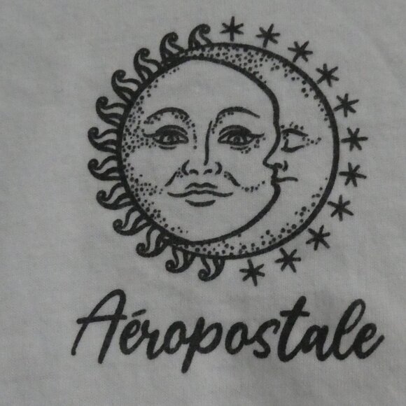 AEROPOSTALE | small | White Graphic Short Sleeve Tee / T-Shirt - Picture 1 of 13